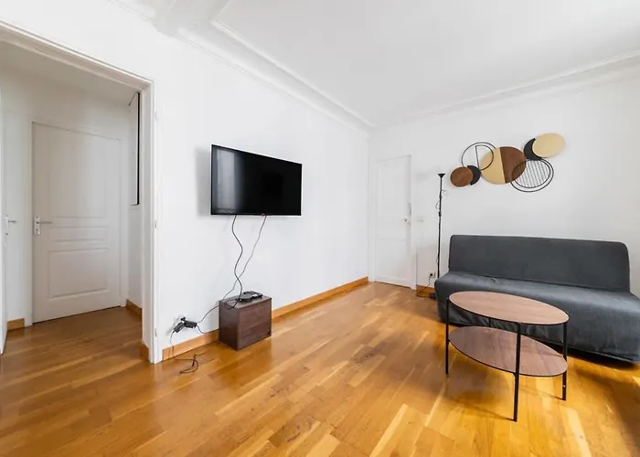 Appartamento 85m2 De Confort 17 - Charme Parisien 6p - Flat-guest Parigi